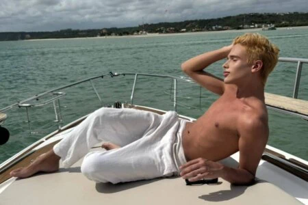 GridArt_20260321_093502055